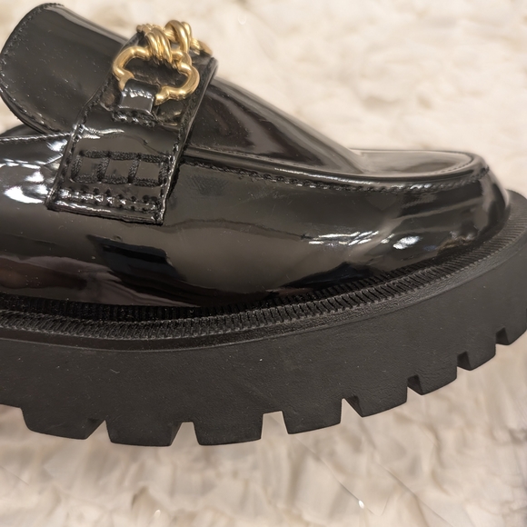 Sam & Libby Black Loafers with Gold Accent - Picture 2 of 6